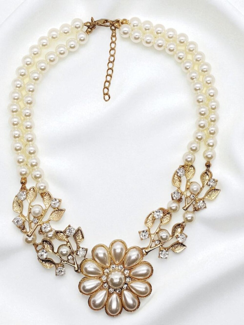 Floral Golden White Glass & Rhinestone Pearl Choker Adjustable Necklace